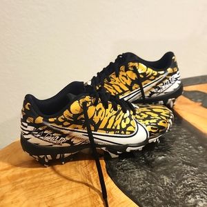 Nike Youth Vapor Edge Shark OBJ Football Cleats 4Y